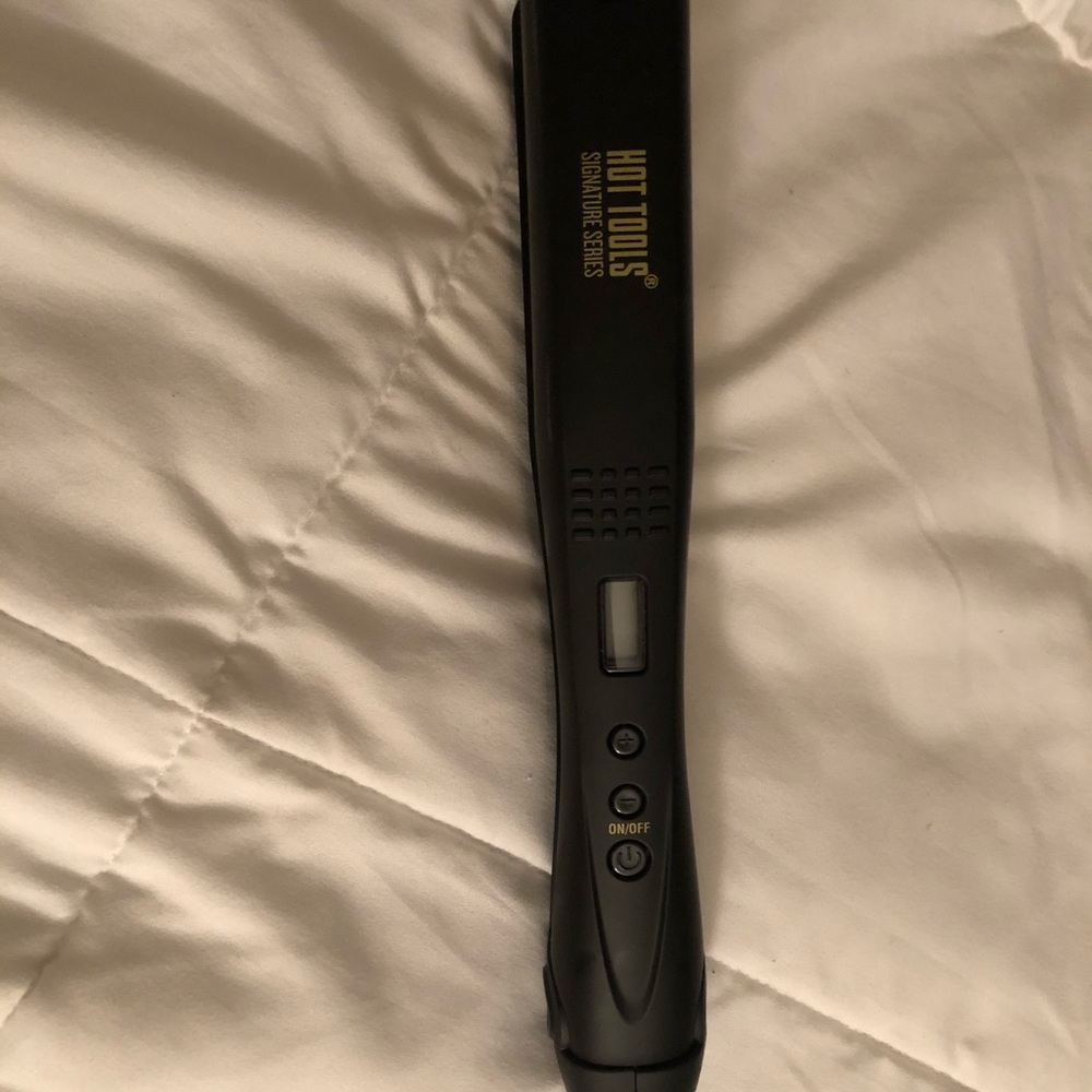 Hair straightener